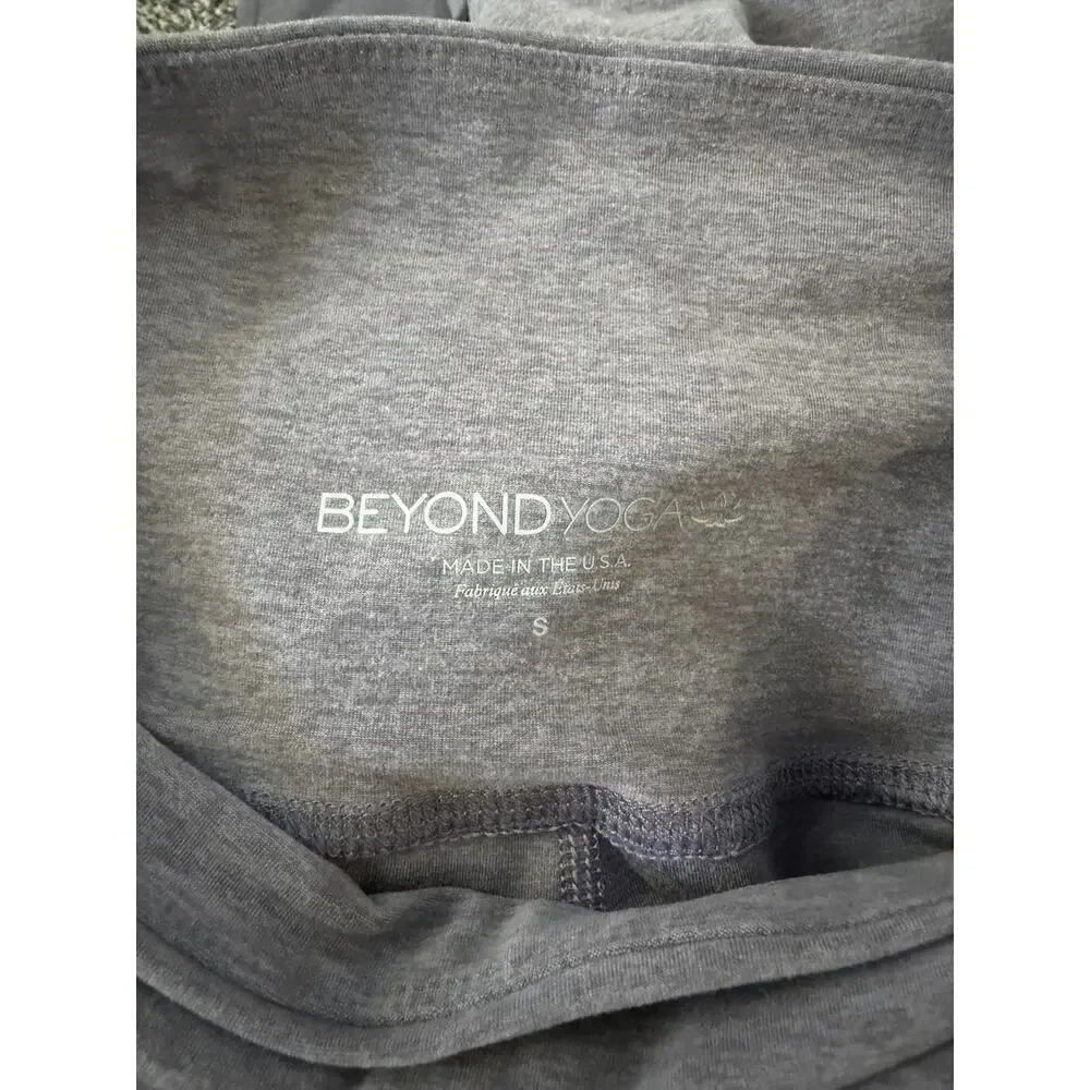 Beyond Yoga high rise leggings women's size S